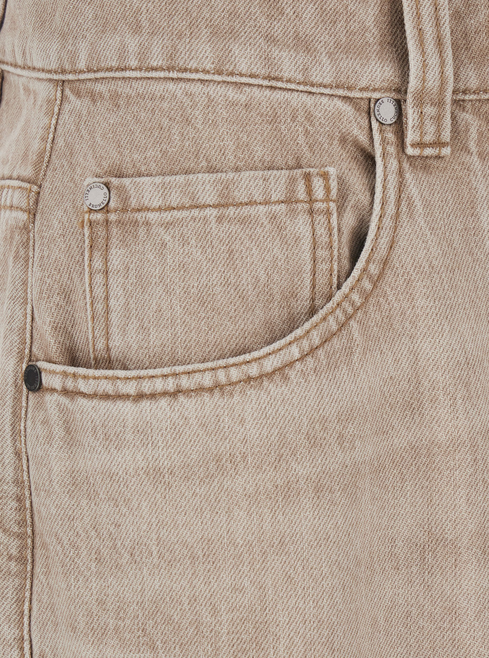 Brunello Cucinelli Beige Denim Five-Pocket Design Jeans with Logo Patch on the Back for Women Cotton