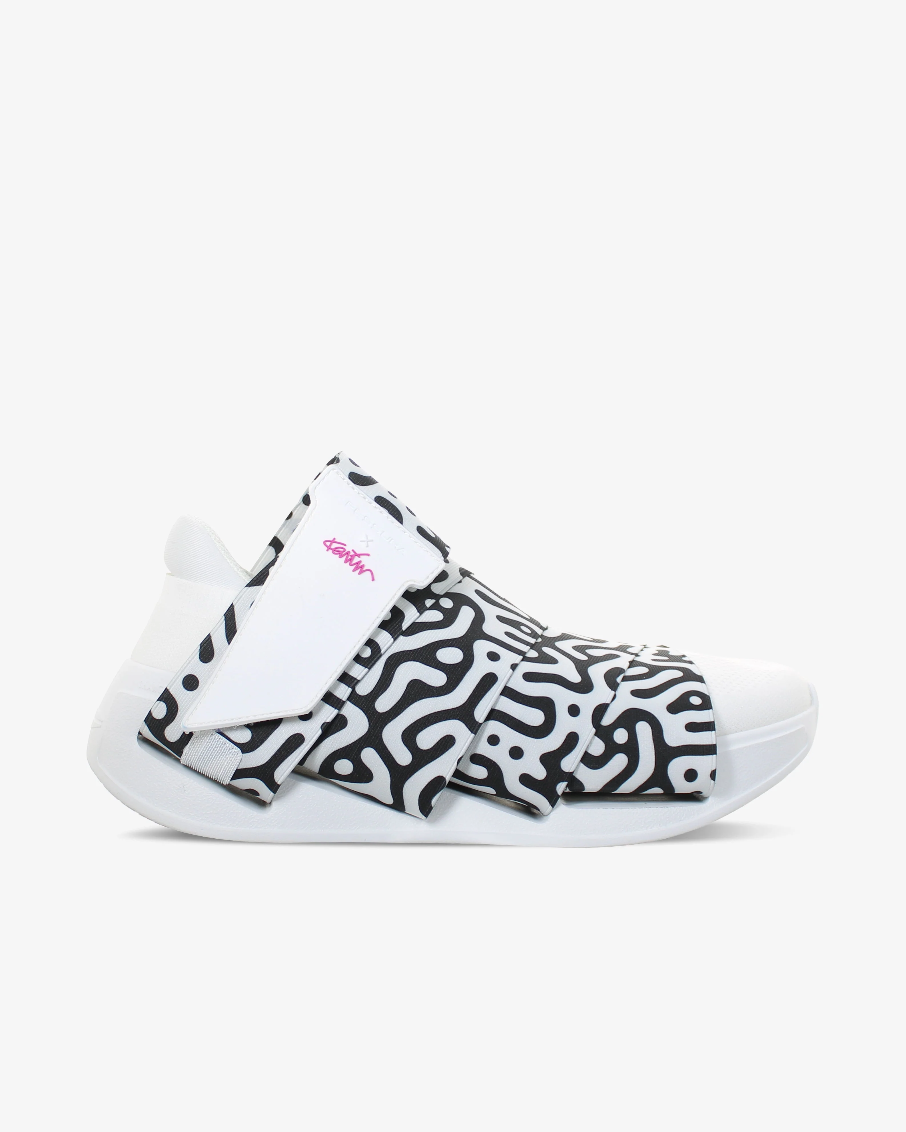 Fessura Italia Change Shoe - Karim Rashid Limited Edition 02 White Black Everyday Sneakers