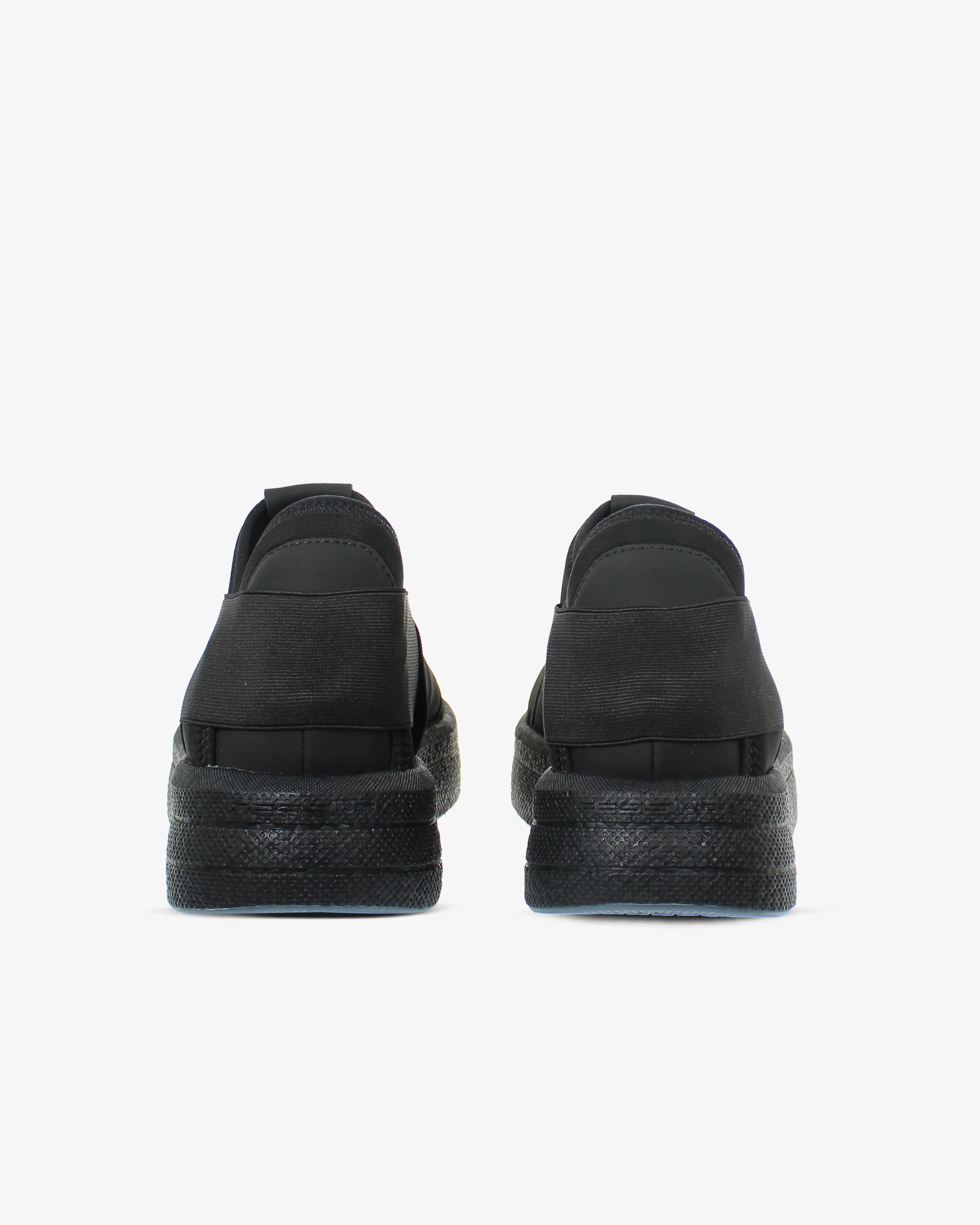 Fessura Italia Foam X 02 Black Everyday Sneakers